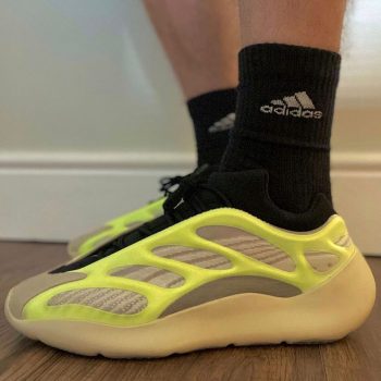 ADIDAS YEEZY 700 V3