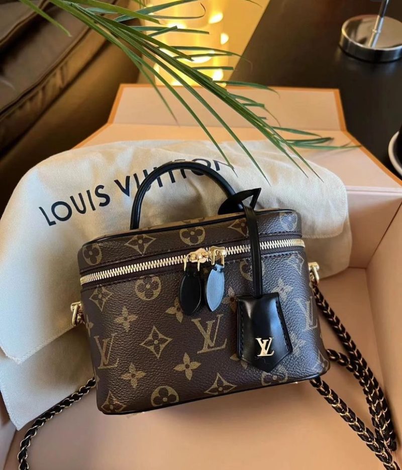 LOUIS VUITTON Vanity Bag