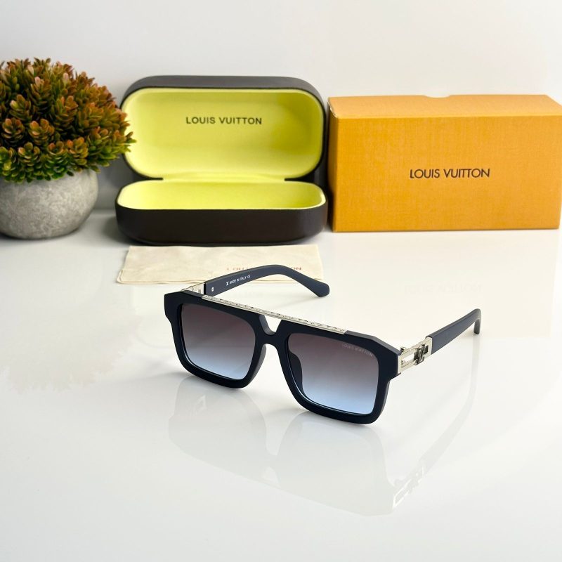 LV unisex sunglass