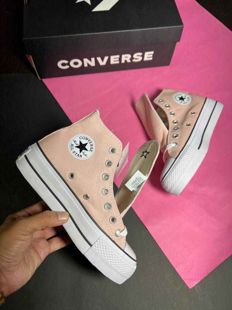 Converse Chuck Taylor Women Shoes