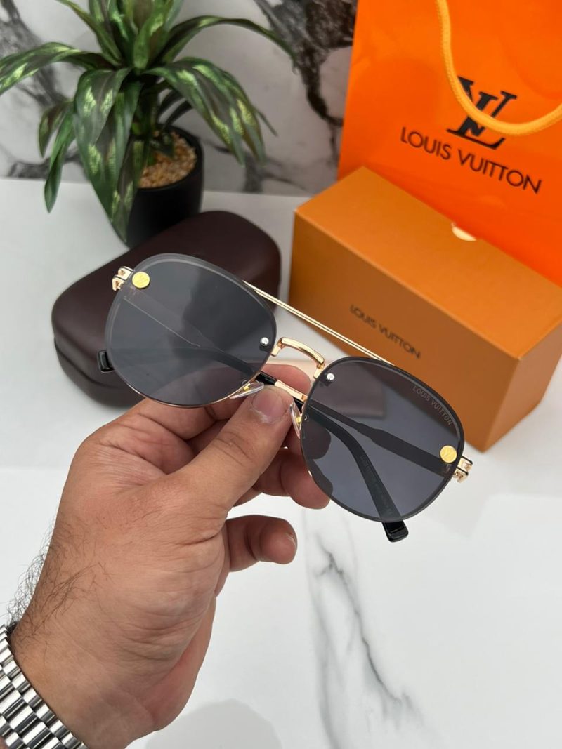 LOUIS VUITTON Unisex Sunglass