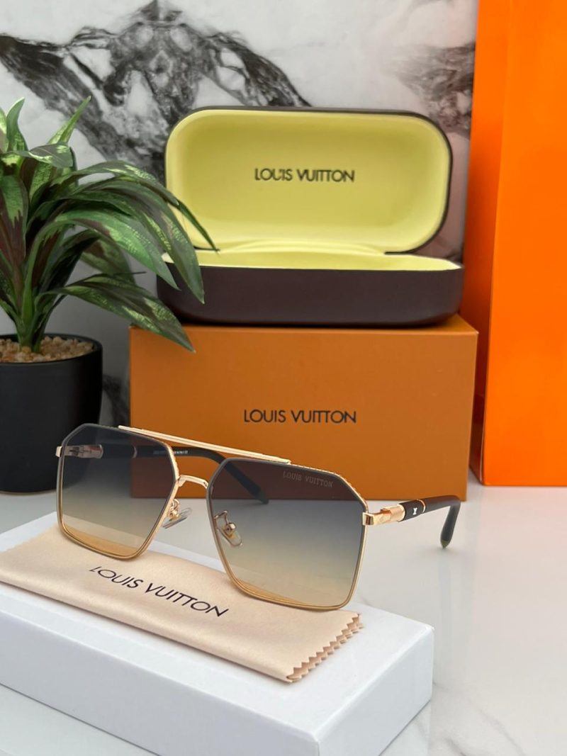 LOUIS VUITTON Unisex Sunglass