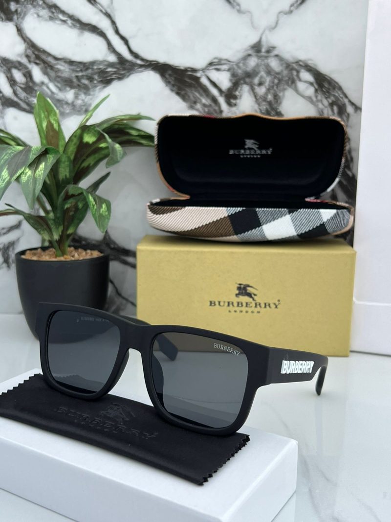 Burberry Unisex Sunglass