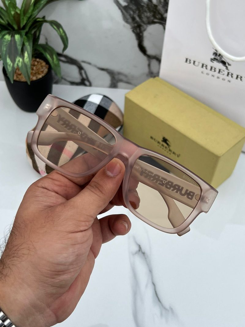 Burberry Unisex Sunglass